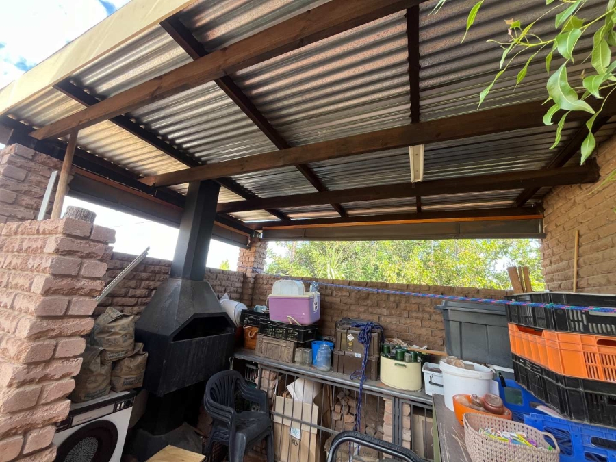 4 Bedroom Property for Sale in Keidebees Northern Cape